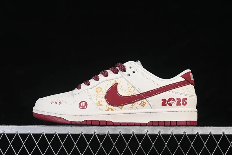 All categories Nk SB Dunk Series Nk SB Dunk Low High-end customized low-top sneakers Nike SB Dunk Low beige burgundy gold high-end customized low-top casual skate shoes QW5288-110